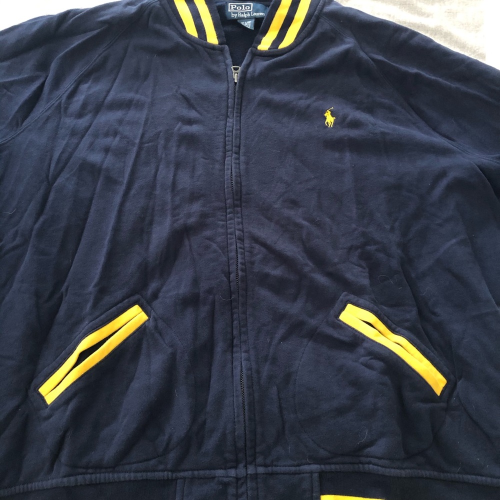 Men’s Polo sweatshirt